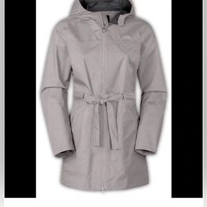 Women’s long trench hooded northface coat with belt